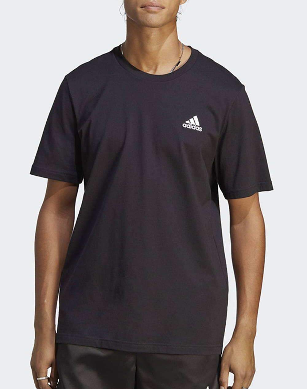 ADIDAS T-SHIRT