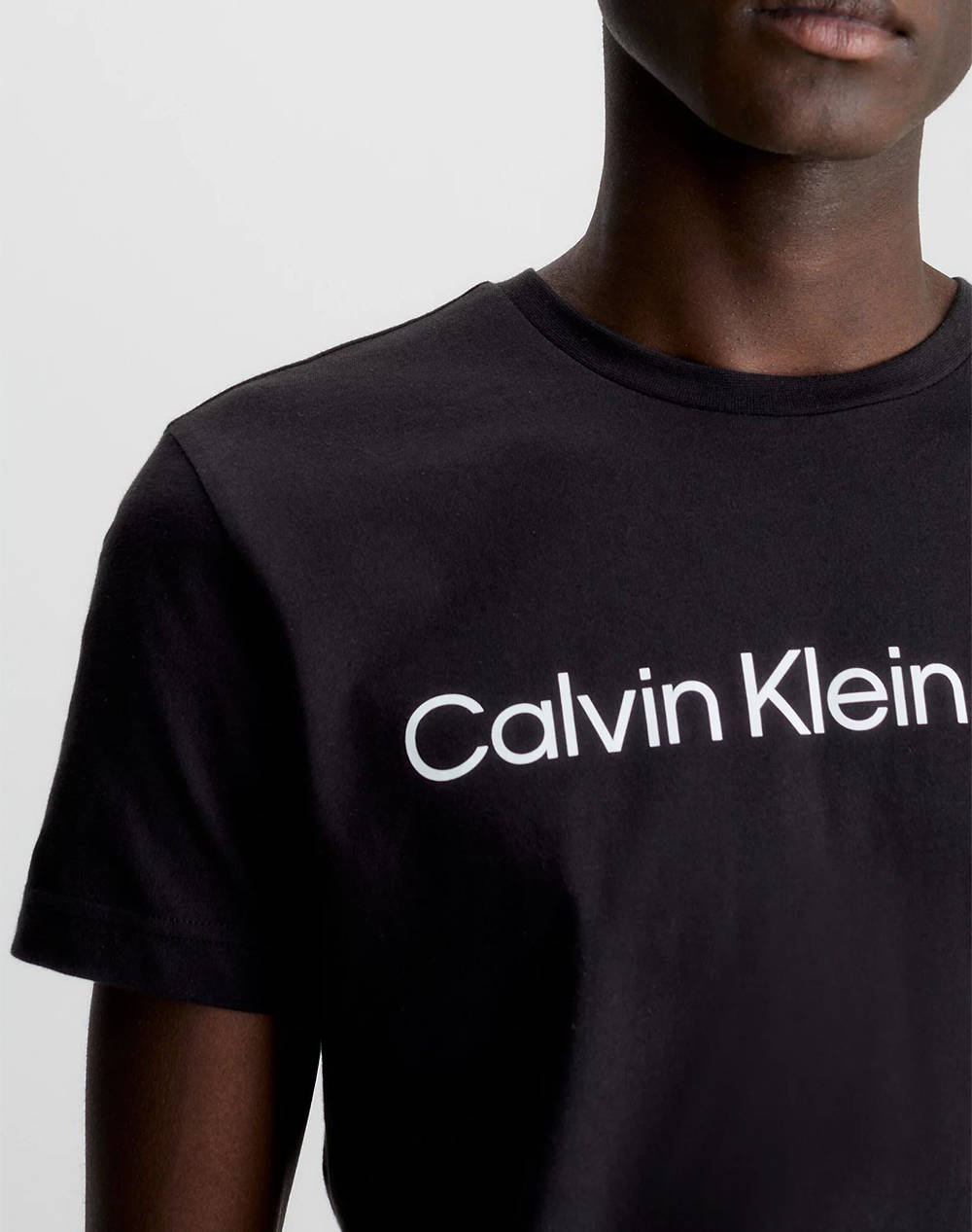 CALVIN KLEIN CORE INSTITUTIONAL LOGO SLIM TEE