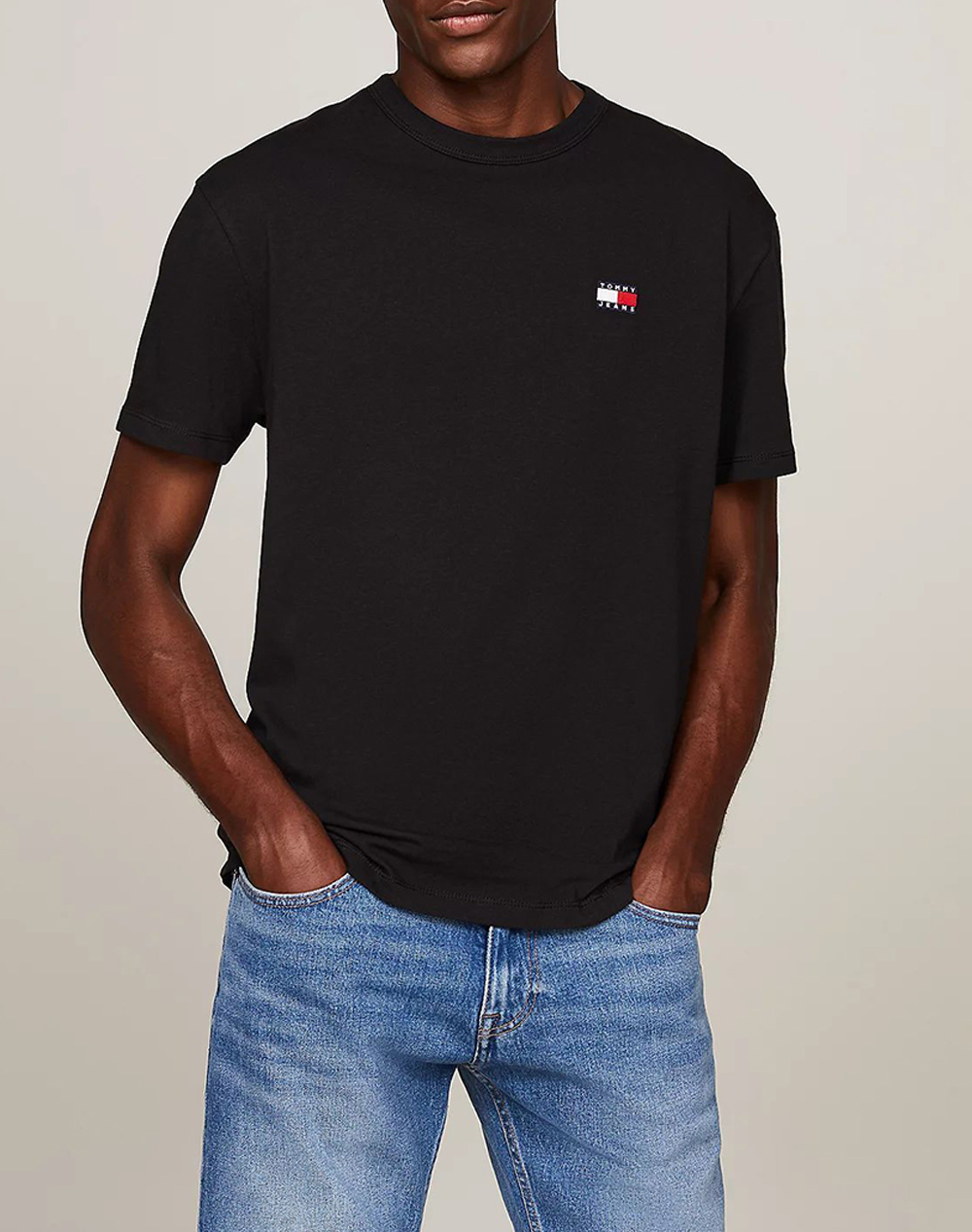 TOMMY JEANS TJM REG BADGE TEE EXT