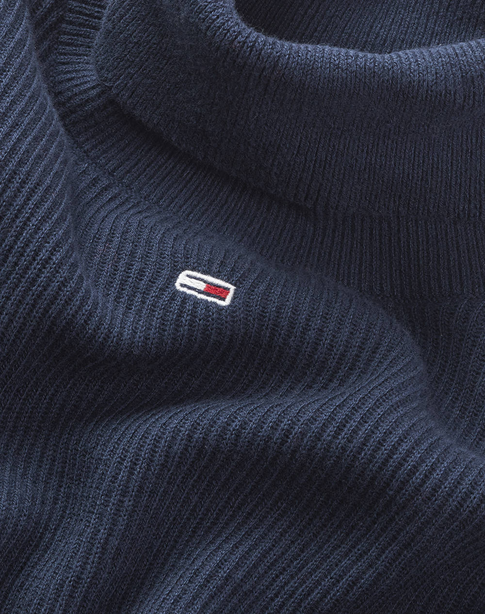 TOMMY JEANS TJW ESSENTIAL TURTLENECK SWEATER