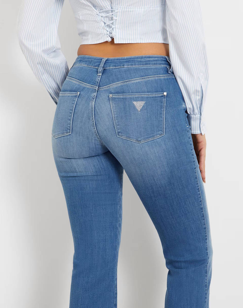 GUESS SEXY STRAIGHT PANTALONI DE DAMA