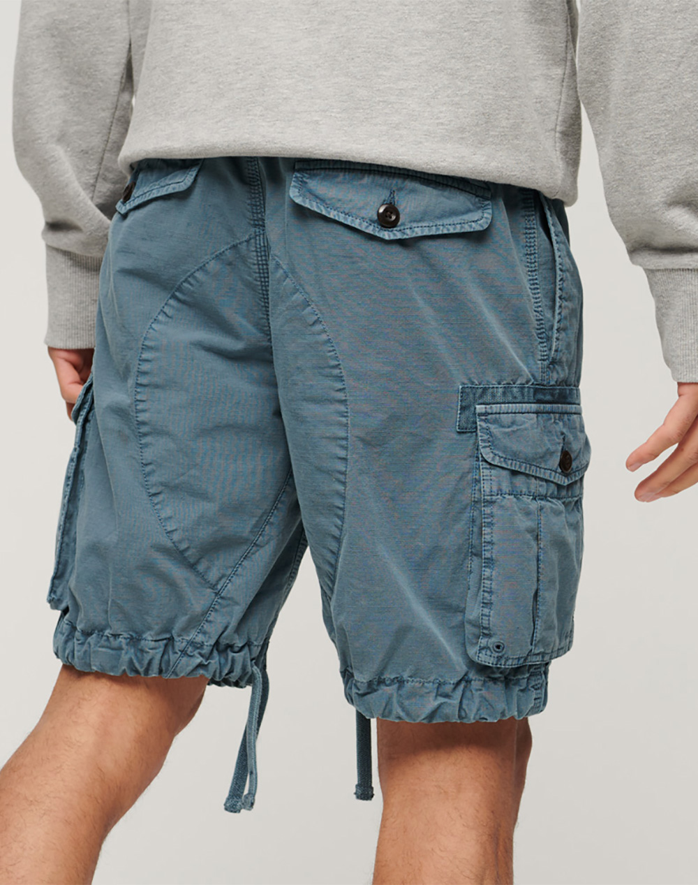 SUPERDRY D2 OVIN PARACHUTE LIGHT SHORT PANTALONI SCURTI DE BARBATI