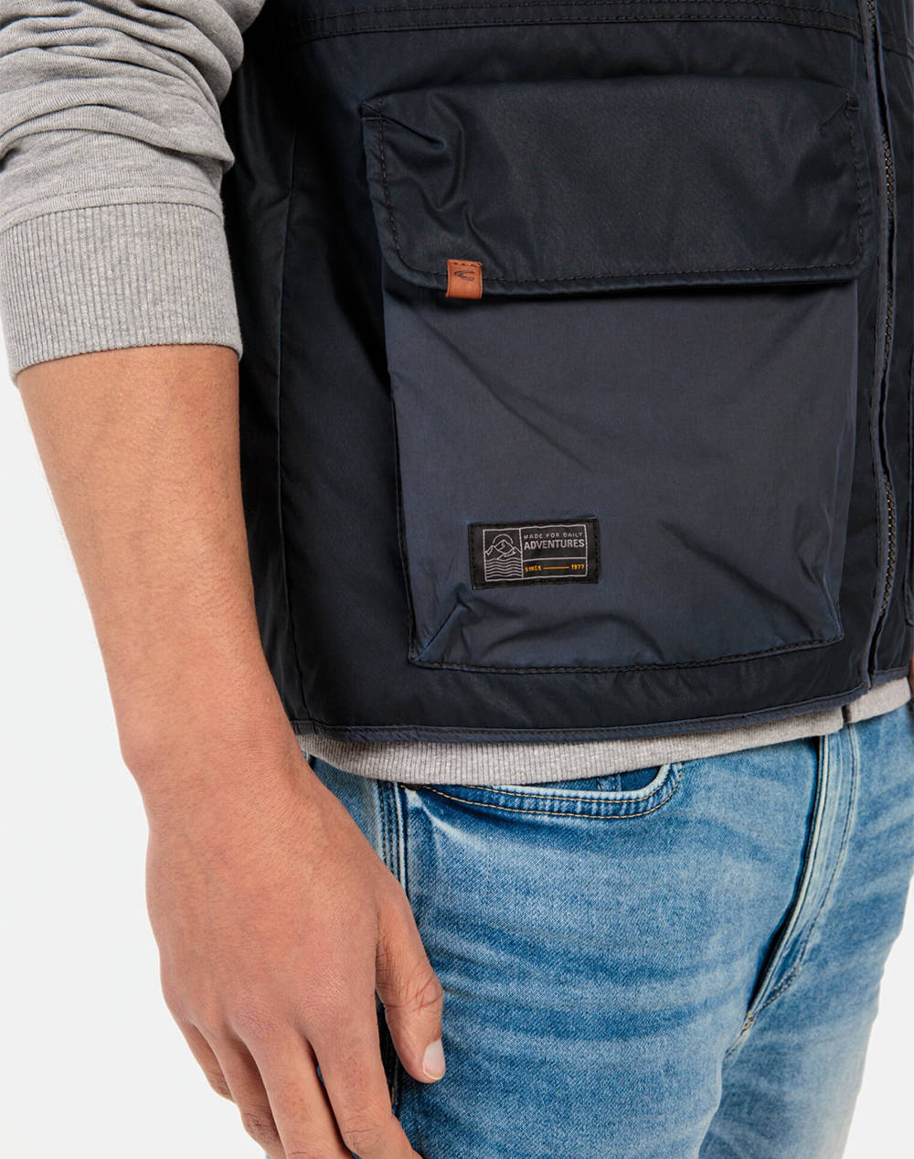 CAMEL VESTA Multipocket