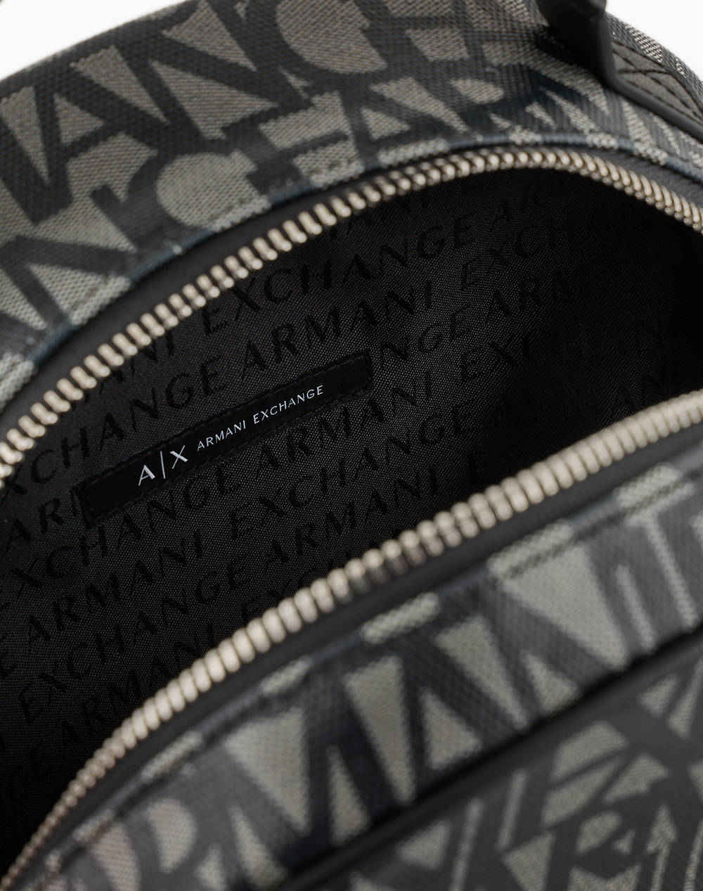 ARMANI EXCHANGE WOMANS BACKPACK