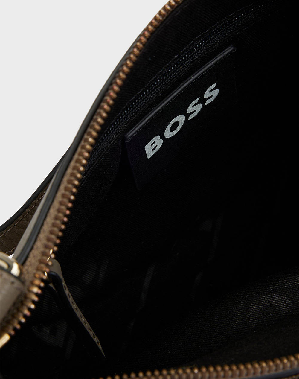 BOSS Alyce Minibag 10260880 01 ( Dimensiuni: 23 x 14 x 4 cm.)