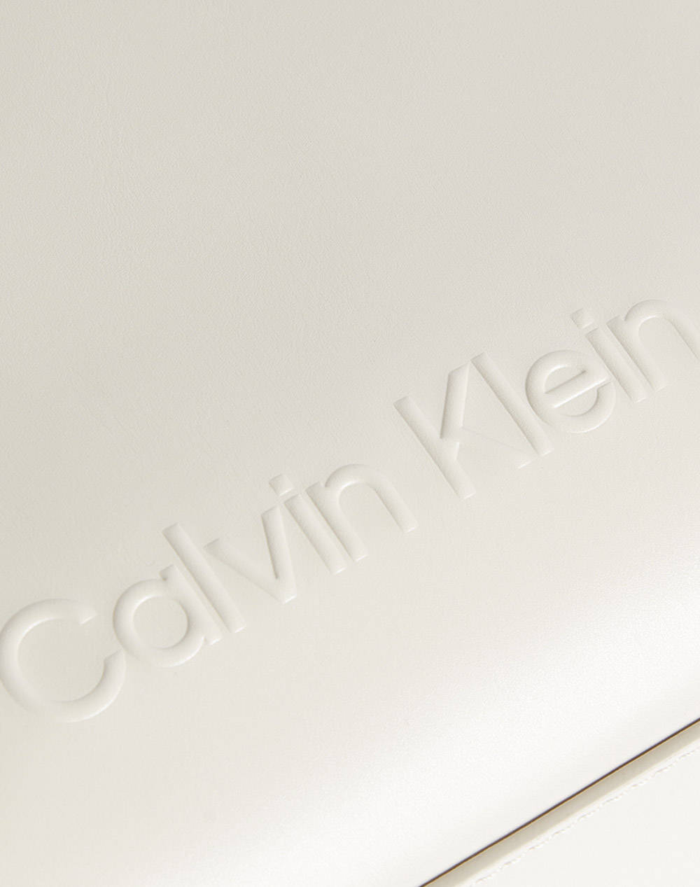 CALVIN KLEIN EMBOSSED LOGO SMALL TOTE ( Dimensiuni: 23 x 20 x 10 cm)