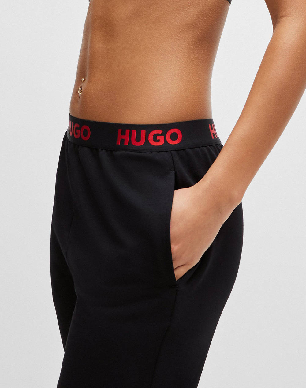 HUGO SPORTY LOGO_PANTS 10262204 01