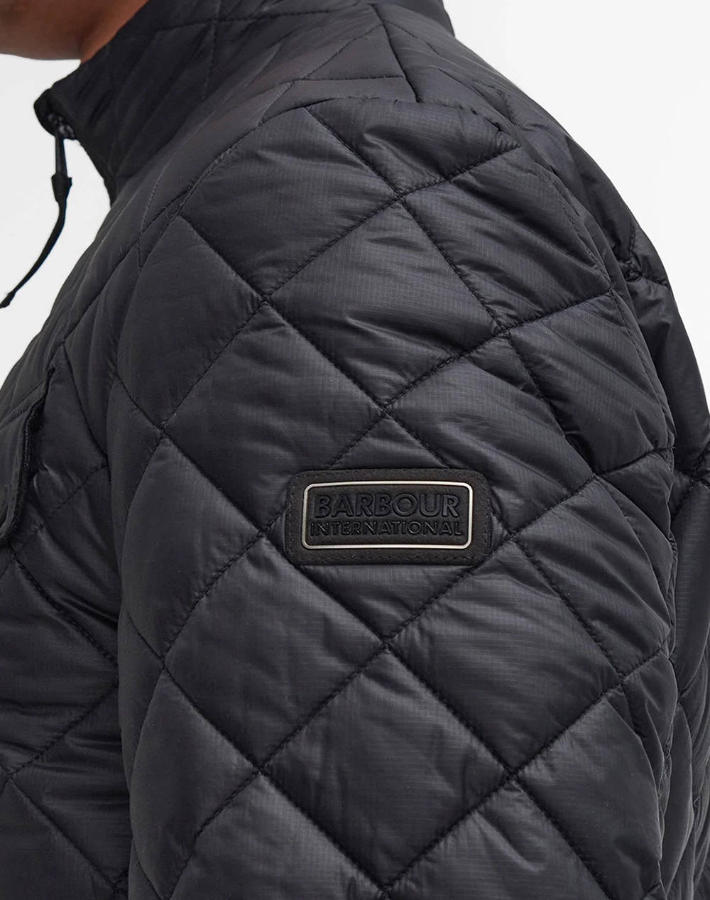 BARBOUR INTERNATIONALARIEL BOX QUILTED JACKET GEACA QUILT