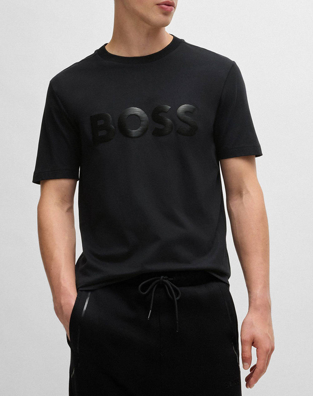 BOSS Tee Mirror 2 10236129 01