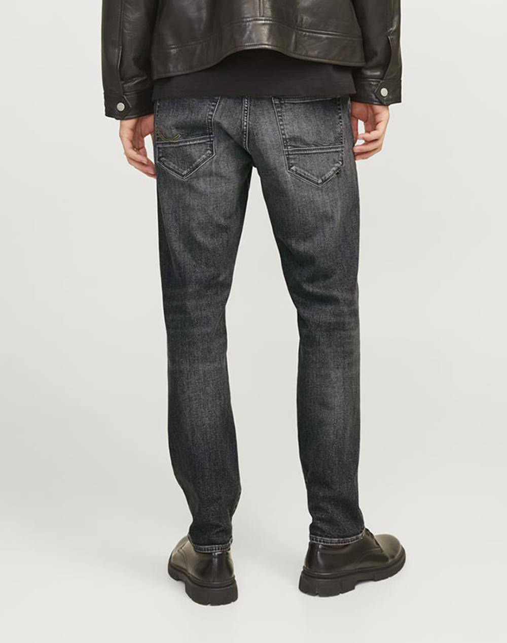 JACK&JONES JJIMIKE JJFOX CB 057