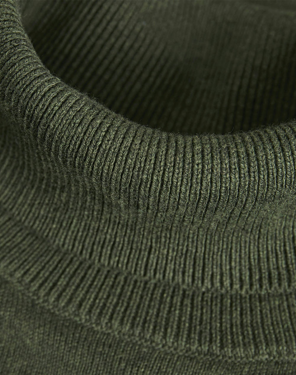 PRODUCT PKTORI BASIC KNIT ROLL NECK