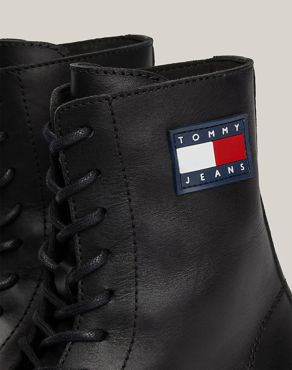 TOMMY HILFIGER TJM LACE UP MID BOOT SMOOTH