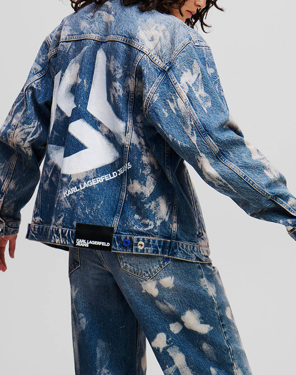 KARL LAGERFELD KLJ RELAXED LOGO DENIM JACKET