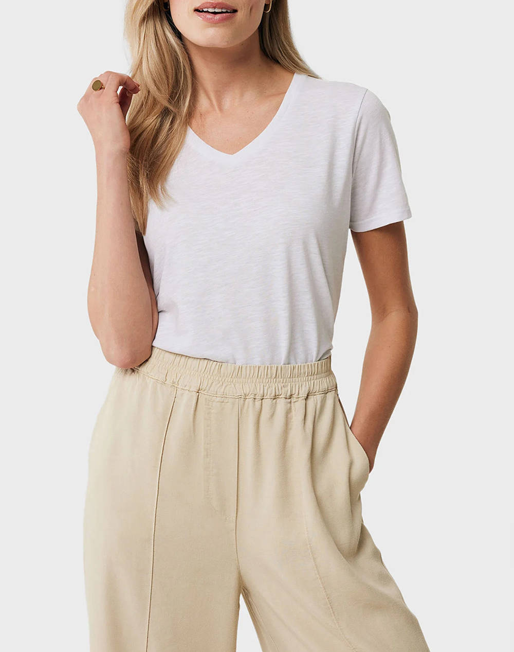 MEXX FEMMIE Basic v-neck tee