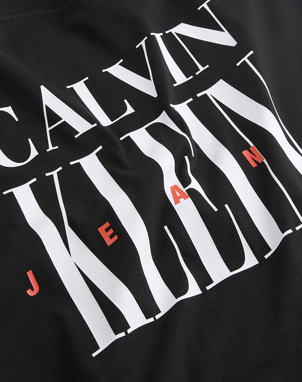 CALVIN KLEIN JEANS SERIF FONT GRAPHIC TEE