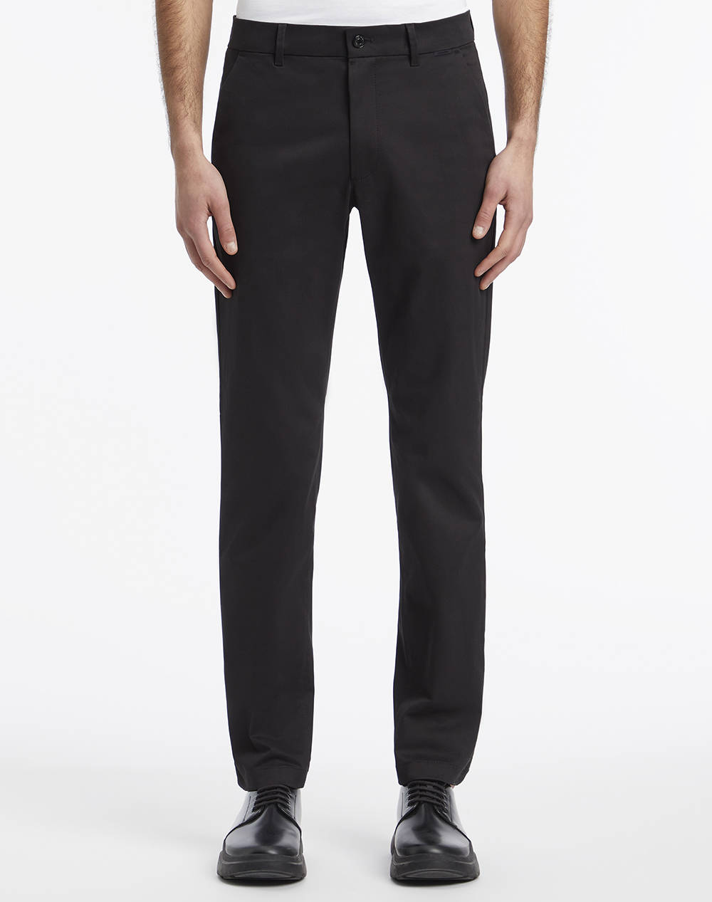 CALVIN KLEIN SATEEN STRETCH SLIM CHINO