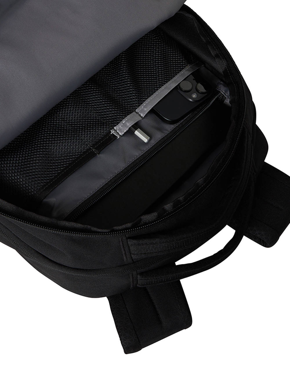 THE NORTH FACE VAULT BACKPACK TNF (Dimensiuni: 45.7 x 27.9 x 21.6cm.)