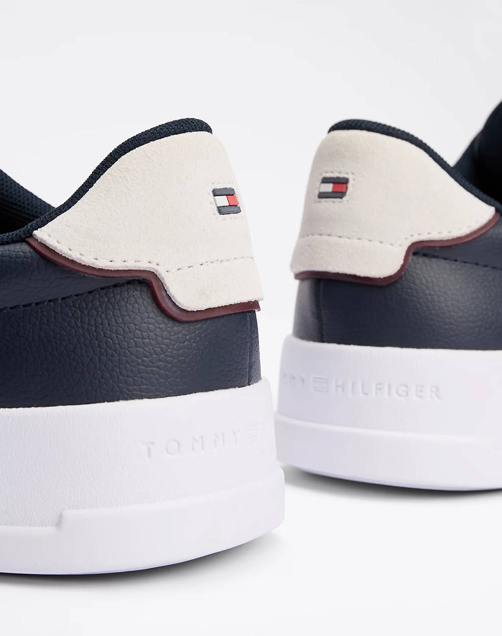 TOMMY HILFIGER TH COURT LTH DETAIL ESS