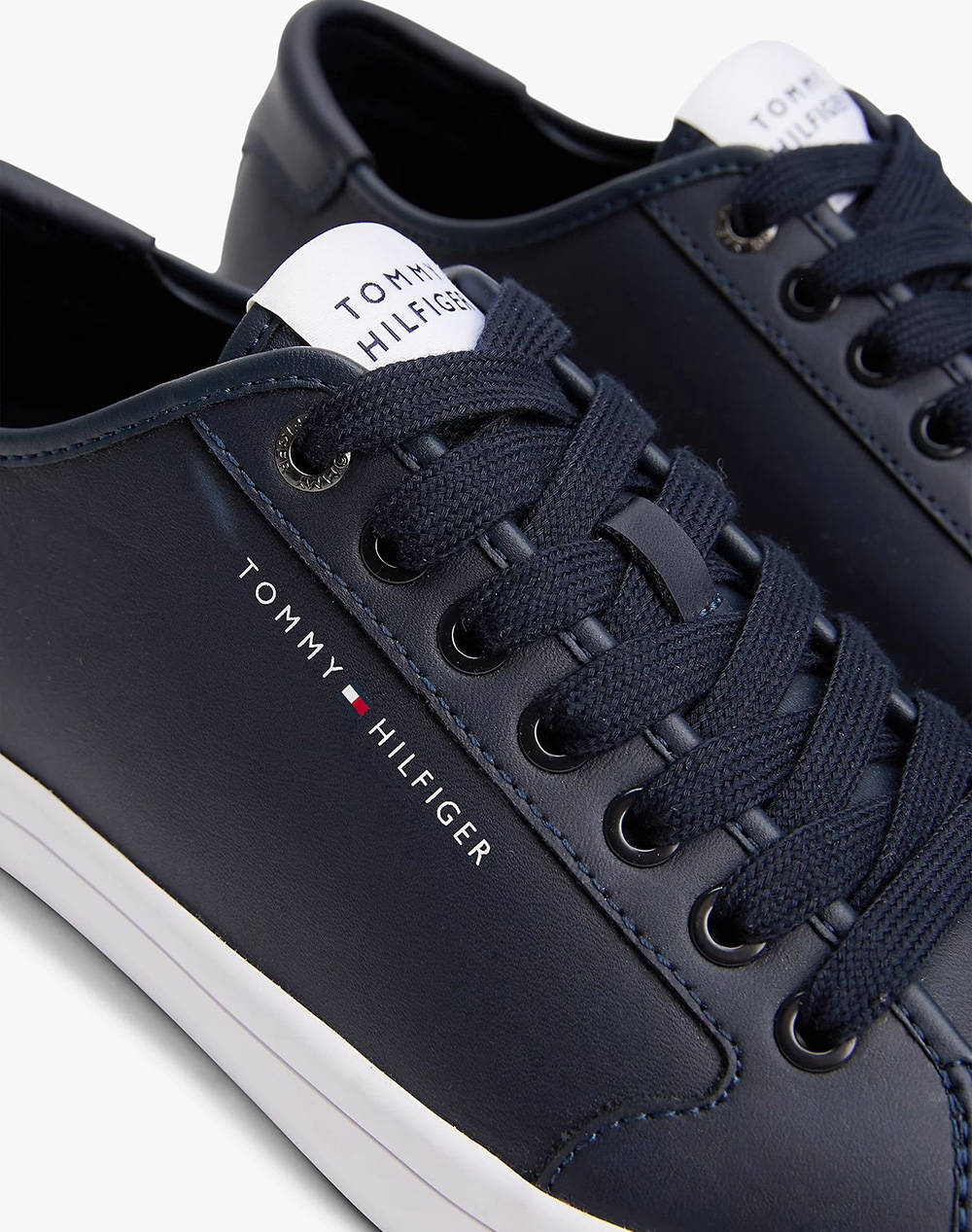 TOMMY HILFIGER CORE CORPORATE VULC LEATHER