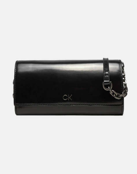 CALVIN KLEIN CK DAILY LG TRIFOLD XBODY_SHINY (Dimensiuni: 18 x 9 cm.)