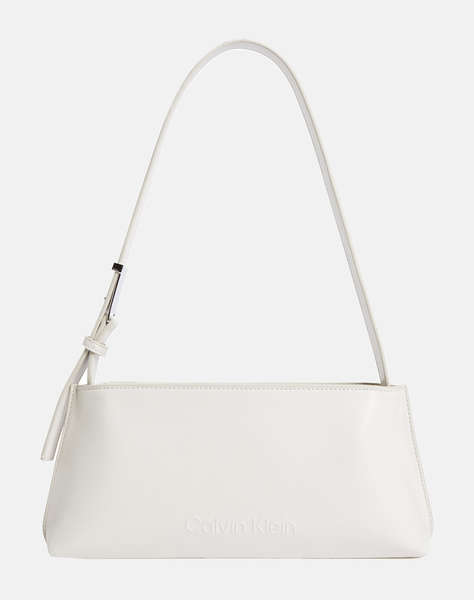 CALVIN KLEIN EMBOSSED LOGO SHOULDER BAG ( Dimensiuni: 31 x 14.5 x 7 cm)