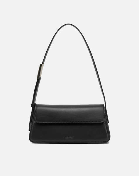 CALVIN KLEIN JEANS BELTED SMALL SHOULDER BAG (Dimensiuni: 23.5 x 12 x 6cm.)