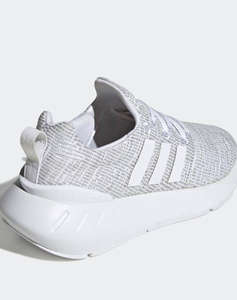 ADIDAS SWIFT RUN 22 J