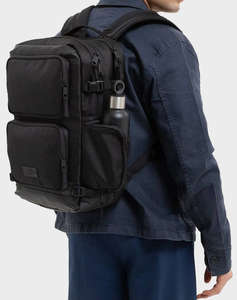 EASTPAK CNNCT OFFICE (Dimensiuni: 44 x 29 x 17 cm.)