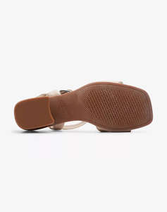 CLARKS Siara65 Buckle Sand Leather