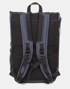 EASTPAK TECUM ROLL (Dimensiuni: 30 x 18 x 40 cm)