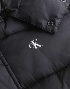 CALVIN KLEIN SHINY MONOLOGO ND SHORT PUFFER