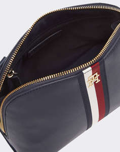 TOMMY HILFIGER TH MODERN CROSSOVER CORP (Dimensiuni: 23.5 x 11.5 x 15 cm.)