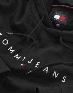 TOMMY JEANS TJM REG LINEAR LOGO HOODIE EXT