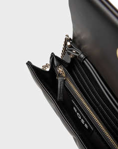 BOSS B_ICON Clutch 10263174 01 (Dimensiuni: 19 x 13 x 2.5cm.)