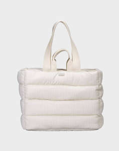 BOSS Deva Tote PF 10263340 01 (Dimensiuni: 45 x 33 x 20cm.