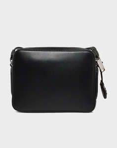 BOSS Liriel Crossbody NC 10254443 01 (Dimensiuni: 19.5 x 15 x 6cm.)