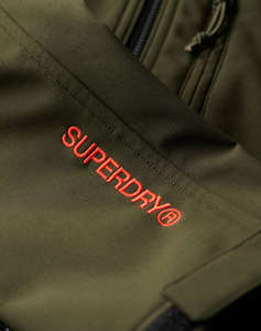 SUPERDRY D2 SDCD HOODED SOFT SHELL TREKKER JKT GEACA DE BARBATI