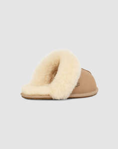 UGG 1106872 Scuffette II PAPUCI UGG