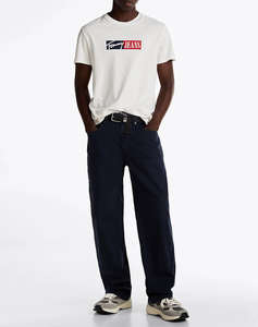 TOMMY JEANS TJM SLIM ENTRY GRAPHIC TEE EXT